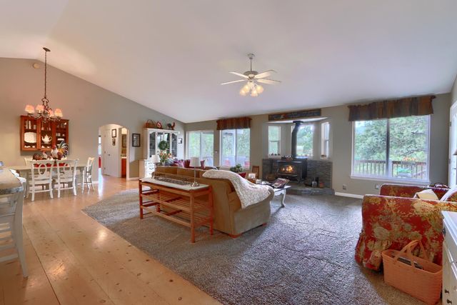 5800 Lehamite Fall Road, Mariposa, CA 95338