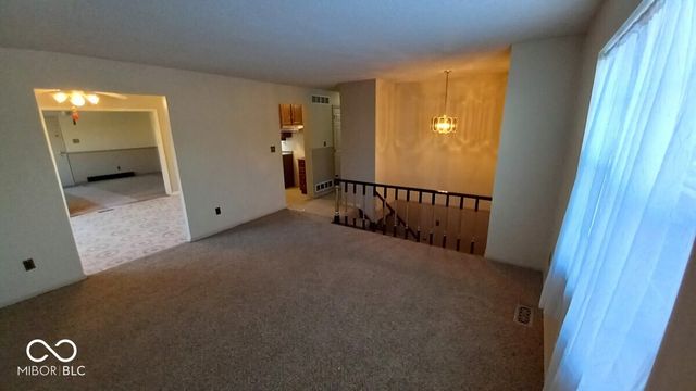 9425 Pepperidge Drive, Indianapolis, IN 46235