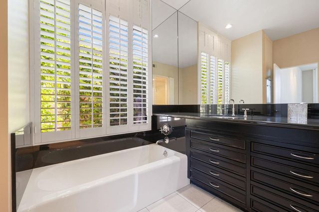 47186 El Agadir, Palm Desert, CA 92260