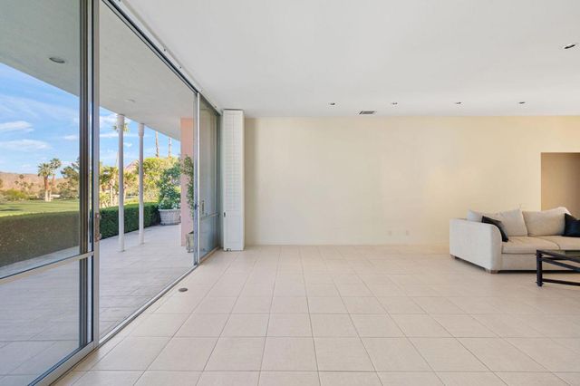 47186 El Agadir, Palm Desert, CA 92260