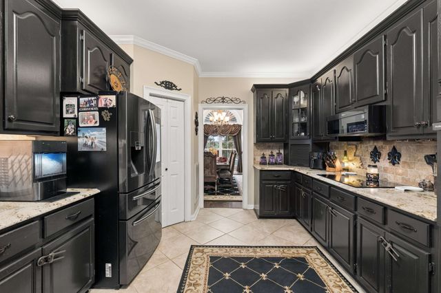 960 Stones River Rd, La Vergne, TN 37086