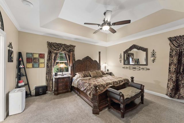 960 Stones River Rd, La Vergne, TN 37086