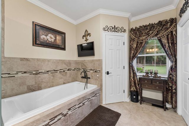 960 Stones River Rd, La Vergne, TN 37086