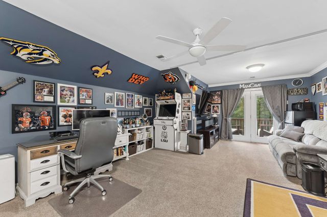960 Stones River Rd, La Vergne, TN 37086