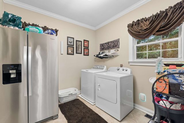 960 Stones River Rd, La Vergne, TN 37086