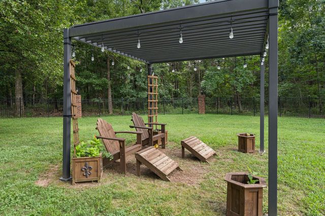 960 Stones River Rd, La Vergne, TN 37086