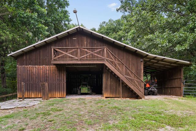 960 Stones River Rd, La Vergne, TN 37086