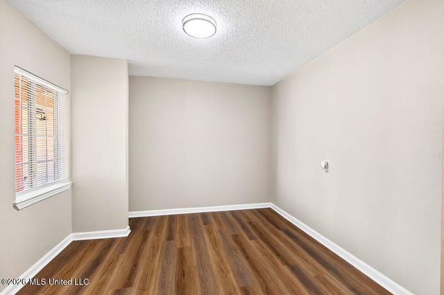 245 Mcdonnell Avenue, 107, Biloxi, MS 39531