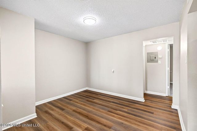 245 Mcdonnell Avenue, 107, Biloxi, MS 39531