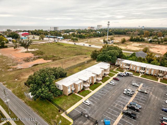 245 Mcdonnell Avenue, 107, Biloxi, MS 39531