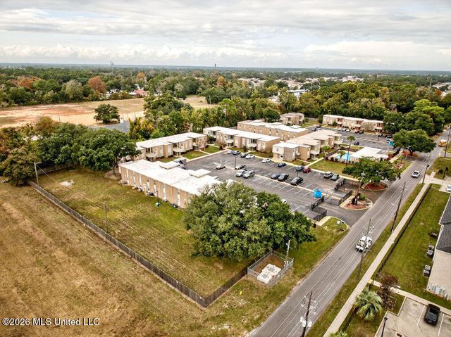 245 Mcdonnell Avenue, 107, Biloxi, MS 39531