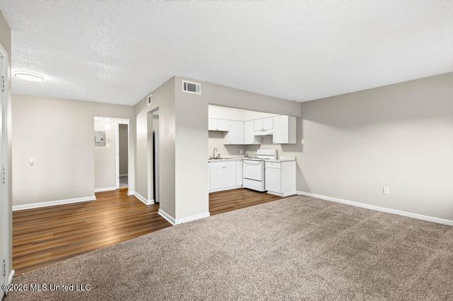 245 Mcdonnell Avenue, 107, Biloxi, MS 39531