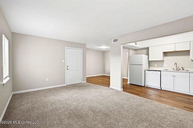 245 Mcdonnell Avenue, 107, Biloxi, MS 39531