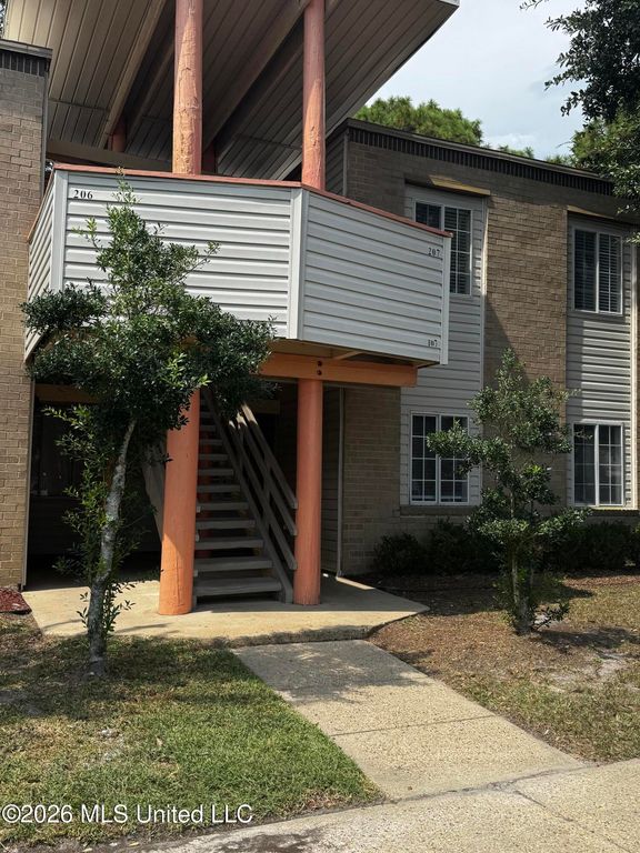 245 Mcdonnell Avenue, 107, Biloxi, MS 39531