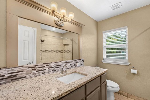 1916 NW Cherry Ave, Lawton, OK 73507
