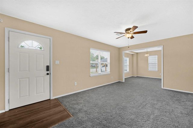1916 NW Cherry Ave, Lawton, OK 73507