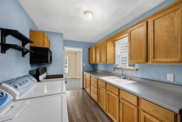 1916 NW Cherry Ave, Lawton, OK 73507