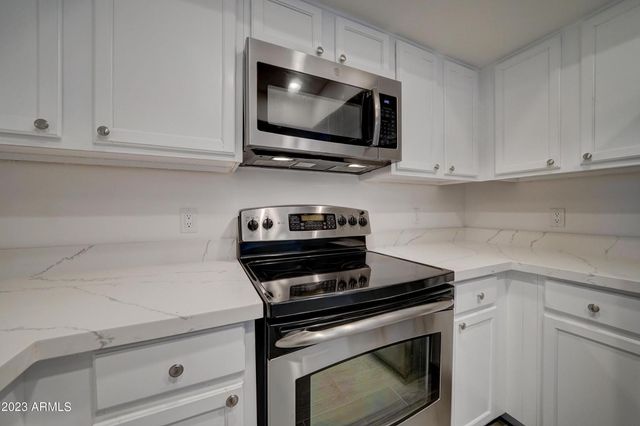 9990 N Scottsdale Road Apt 1022, Paradise Valley, AZ 85253