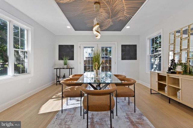 617 GREENBRIER DR, Silver Spring, MD 20910