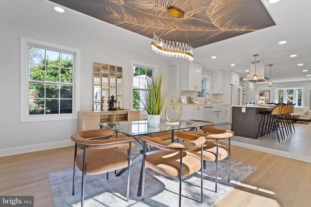 617 GREENBRIER DR, Silver Spring, MD 20910