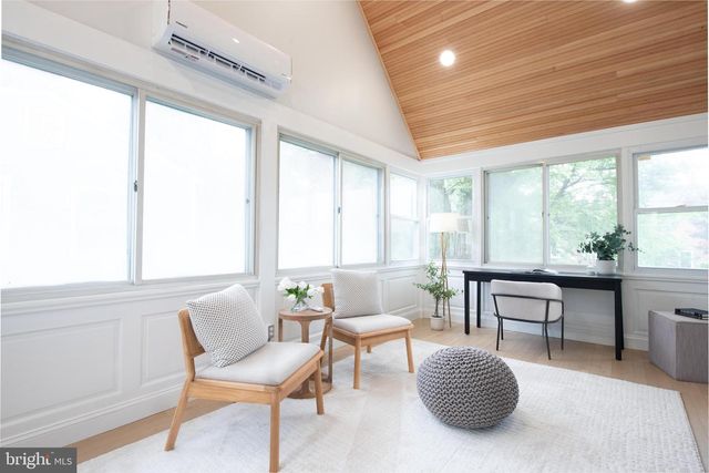 617 GREENBRIER DR, Silver Spring, MD 20910