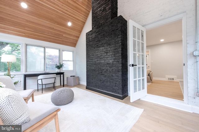 617 GREENBRIER DR, Silver Spring, MD 20910