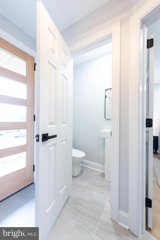 617 GREENBRIER DR, Silver Spring, MD 20910