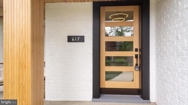 617 GREENBRIER DR, Silver Spring, MD 20910