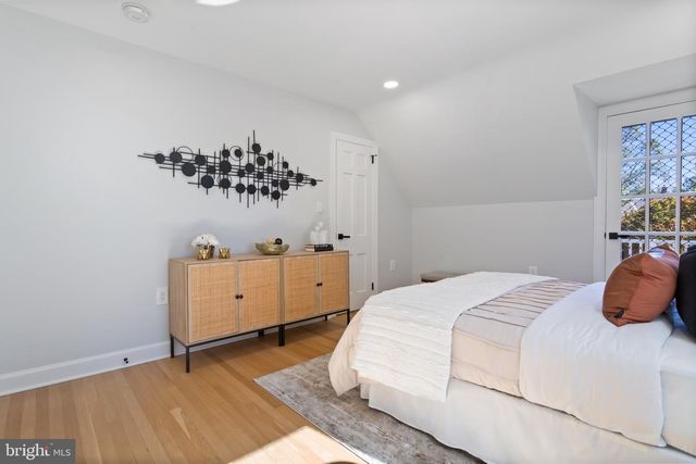 617 GREENBRIER DR, Silver Spring, MD 20910