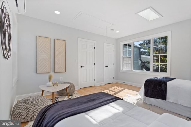 617 GREENBRIER DR, Silver Spring, MD 20910