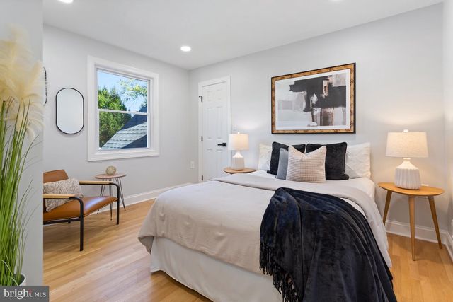 617 GREENBRIER DR, Silver Spring, MD 20910