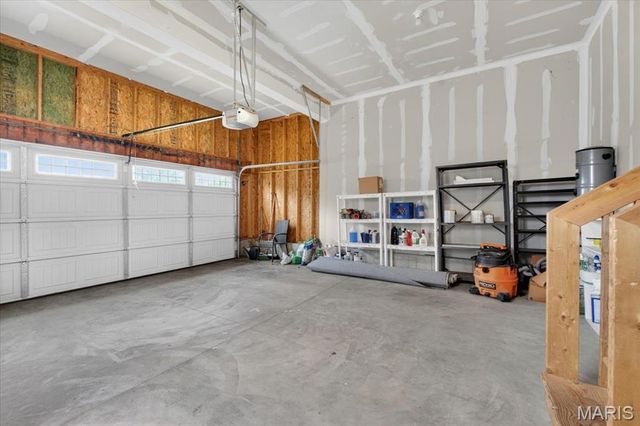 10465 Savannah Avenue, St Louis, MO 63131
