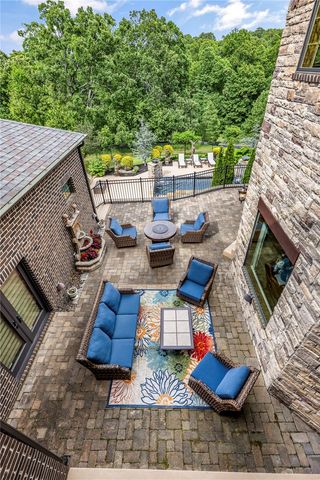 3800 W Norwood Place, Fayetteville, AR 72704