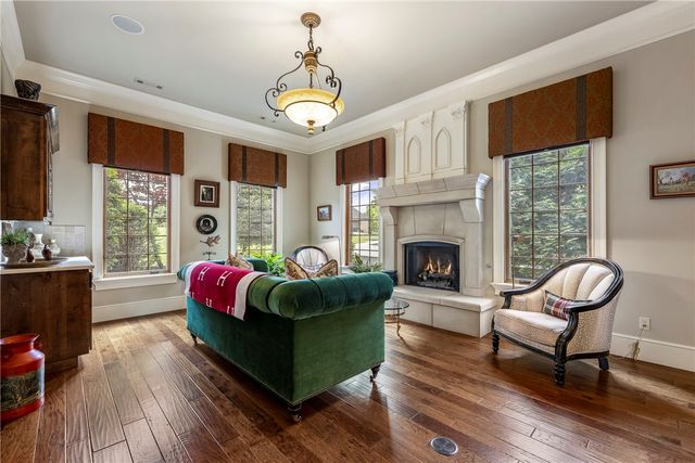 3800 W Norwood Place, Fayetteville, AR 72704