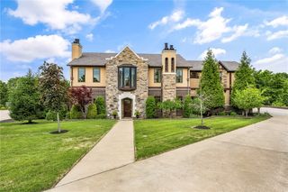 3800 W Norwood Place, Fayetteville, AR 72704