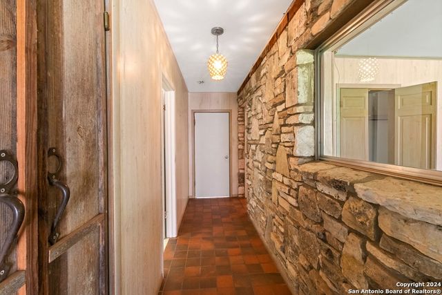 6268 Highway 27, Center Point, TX 78010