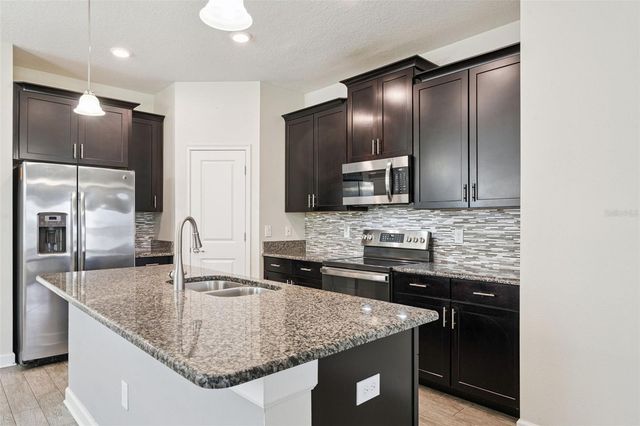 4556 SEQUEL ROAD, Kissimmee, FL 34746