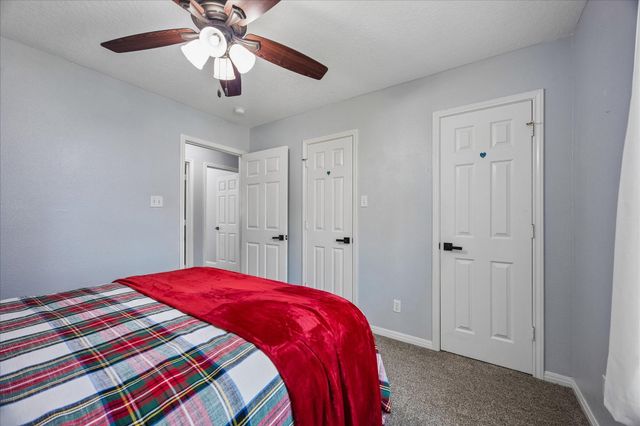 202 W Larkspur Drive, Alvin, TX 77511