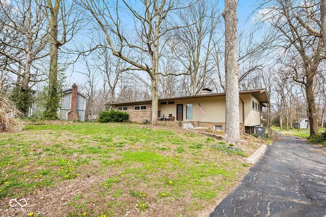 606 Debra Lane, Indianapolis, IN 46217