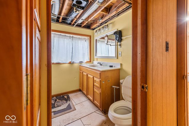 606 Debra Lane, Indianapolis, IN 46217