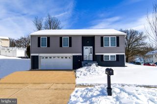 2101 NORLINDA AVE, Oxon Hill, MD 20745