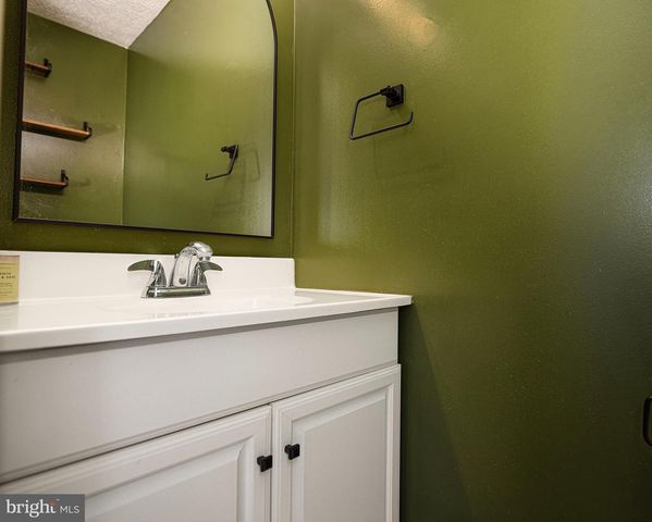 3702 TIMAHOE CIR, Baltimore, MD 21236