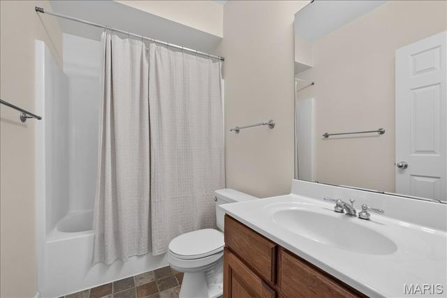 277 Larimore Valley Drive, Wildwood, MO 63005