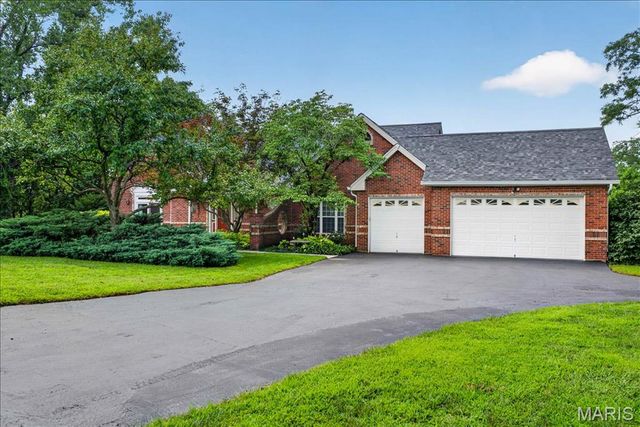277 Larimore Valley Drive, Wildwood, MO 63005