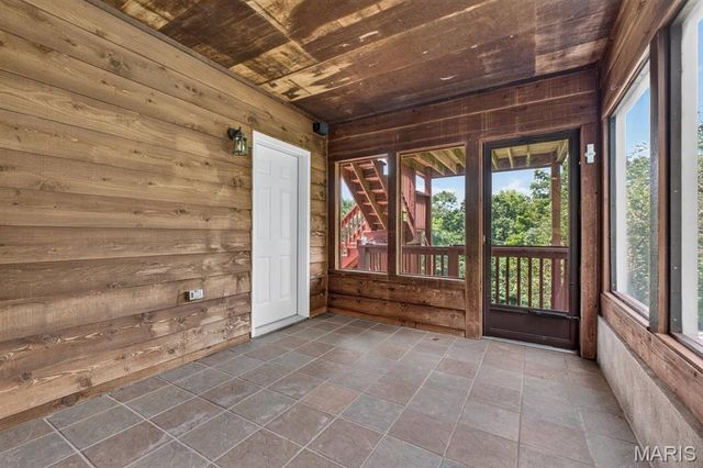277 Larimore Valley Drive, Wildwood, MO 63005
