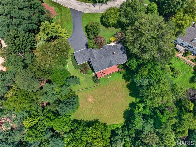 277 Larimore Valley Drive, Wildwood, MO 63005