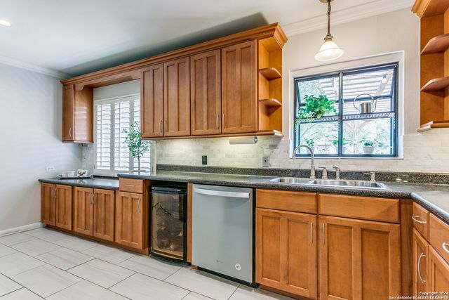 423 NORTHRIDGE DR, San Antonio, TX 78209