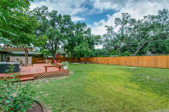 423 NORTHRIDGE DR, San Antonio, TX 78209