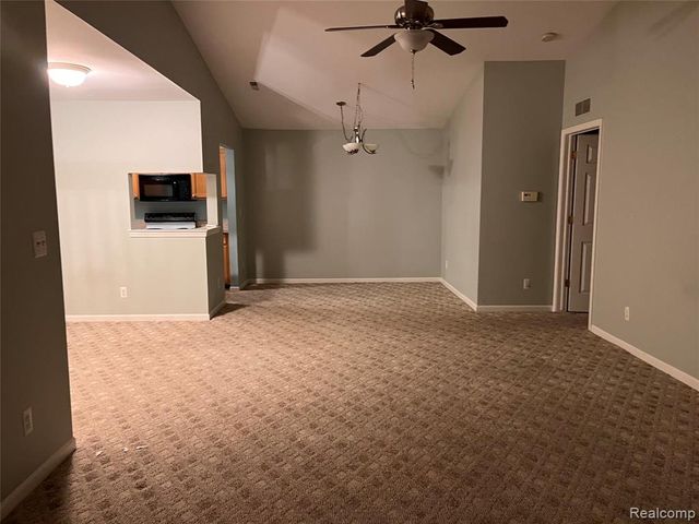 56567 Scotland Boulevard, Utica, MI 48316