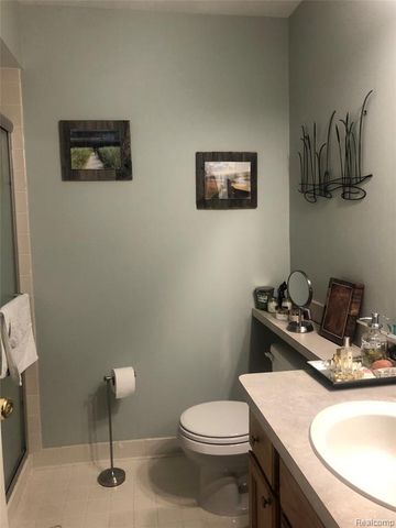 56567 Scotland Boulevard, Utica, MI 48316